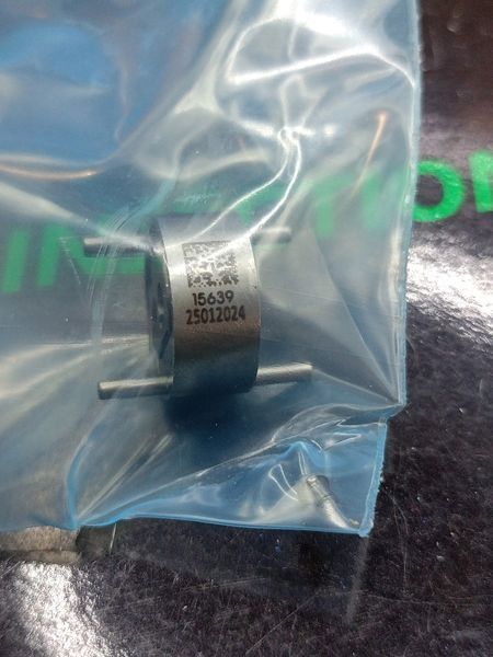 Мультиплікатор (клапан) п'єзофорсунки CR F00GX17004 BOSCH 0445115# 116# 117# 118# Серії F00GX17004 Bosch фото