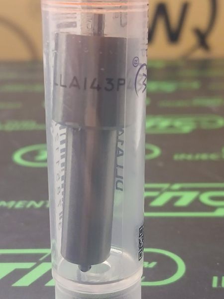 Распылитель дизельной форсунки DLLA 143 P 495 (0433171357) WxDiesel KHD, SISU, VALMET, FENDT DLLA 143 P 495 фото