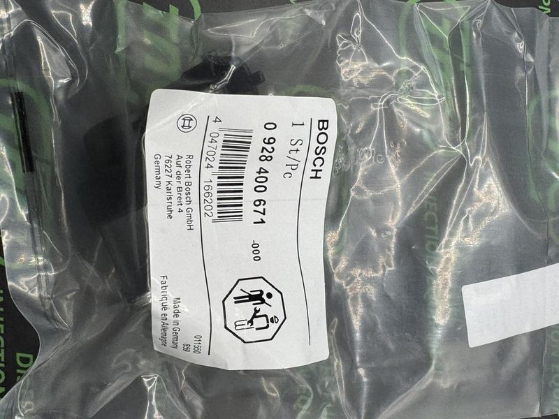 Блок дозировочный (датчик давления топлива) 0928400671 (1465ZS0009) BOSCH (0445010136 ан. 226701194R) NISSAN 0928400671 Bosch фото